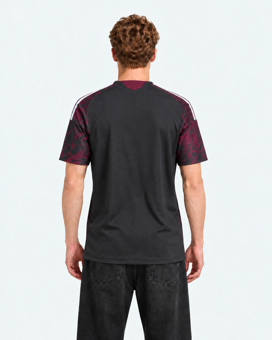 Liverpool Jersey — Back